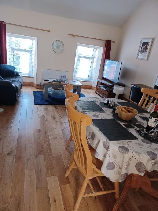 Kents Guesthouse Accommodation Kilmacthomas Luaran gambar